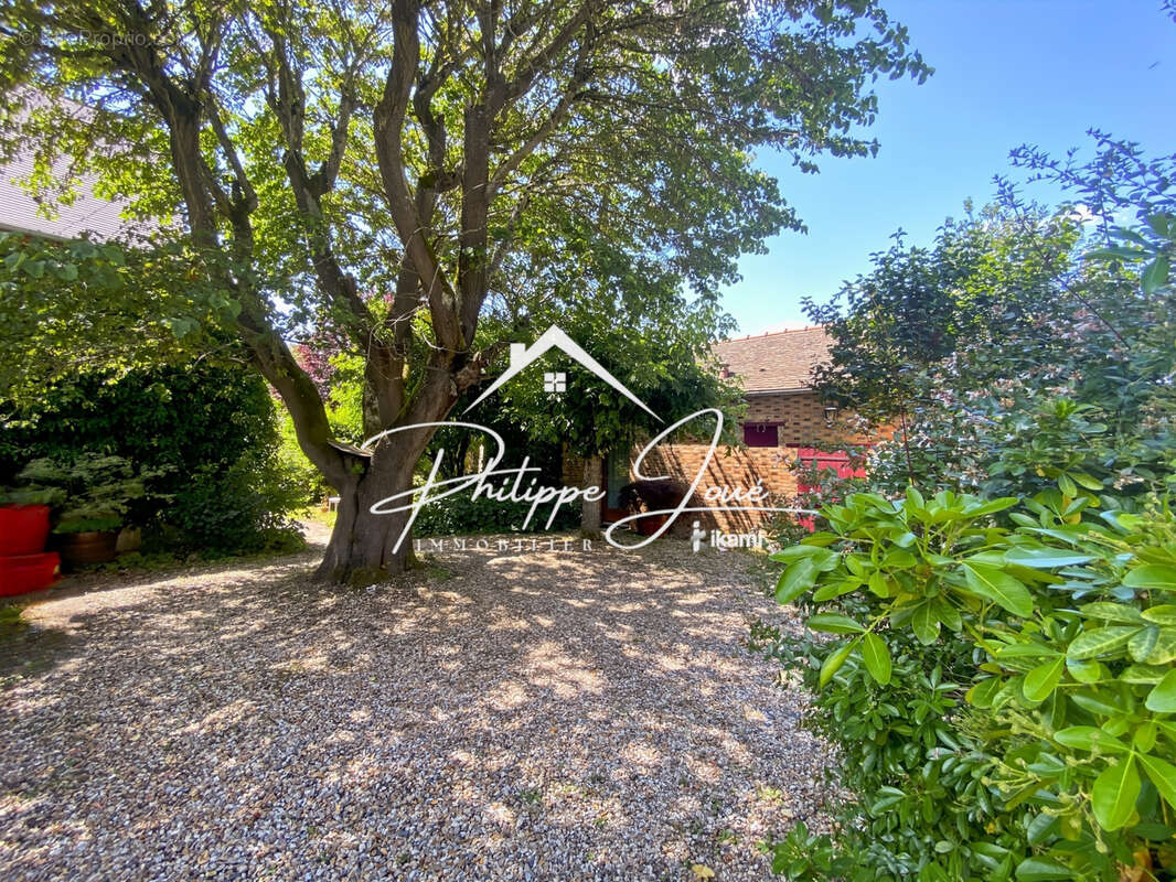 Maison à VALLERY
