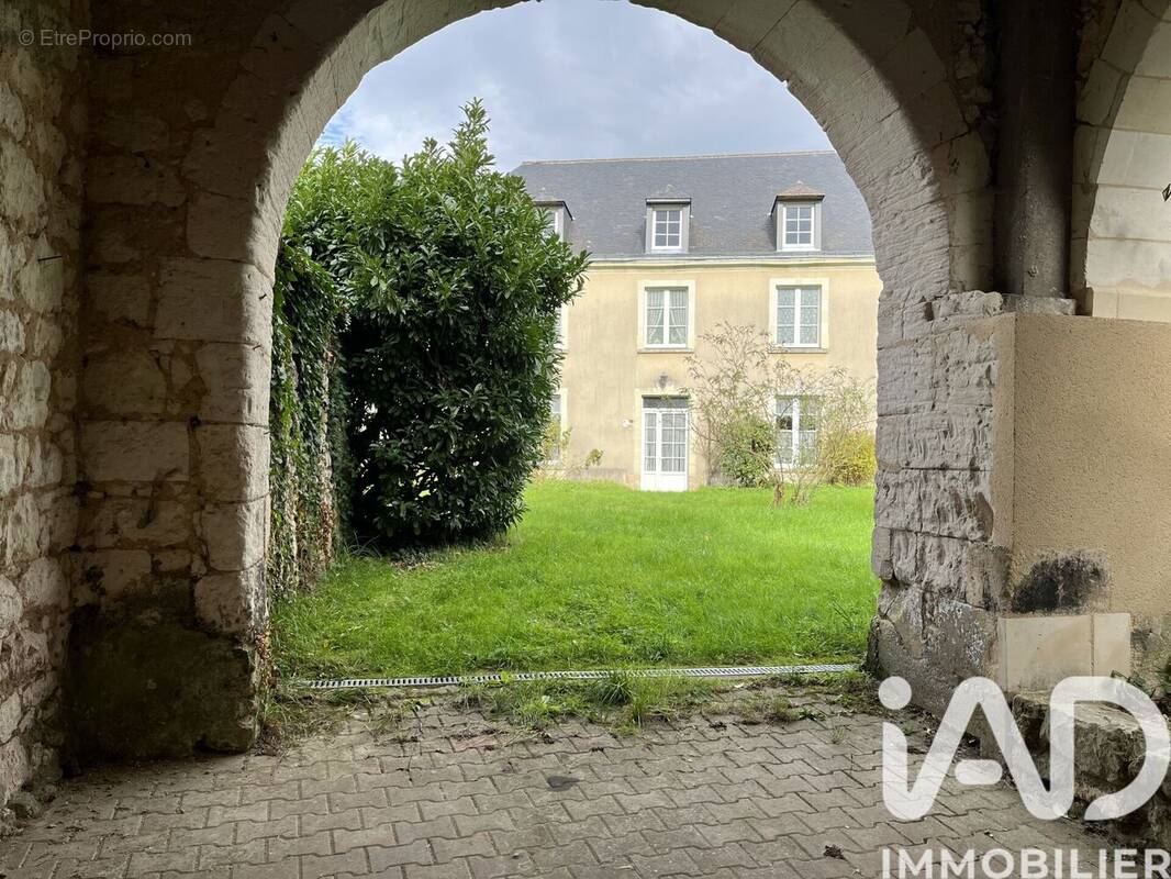 Photo 1 - Maison à SERMAISE