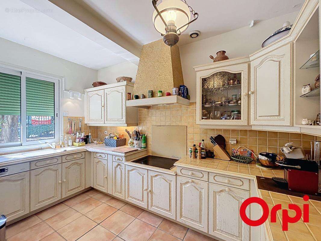 Maison à MARSEILLE-11E