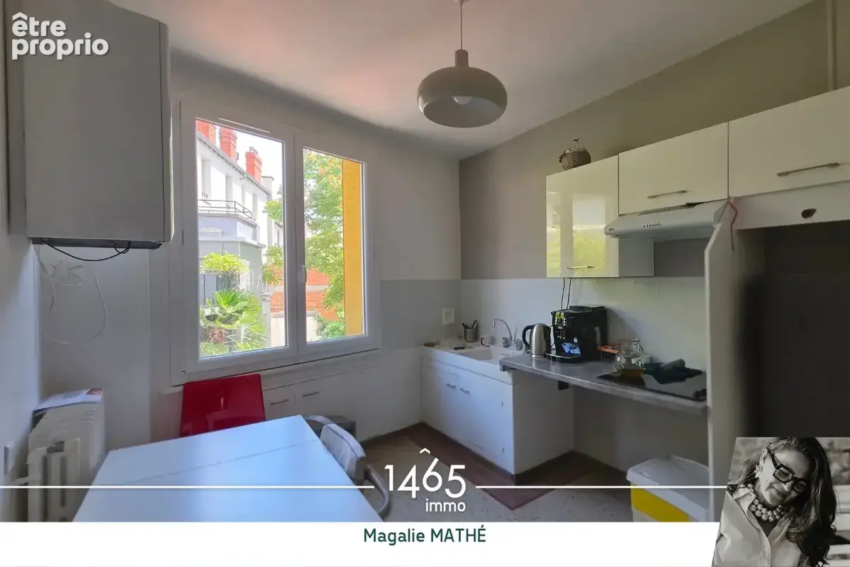 Les Salins : Immeuble de rapport d'environ 115m2 et extérieur - photo 6