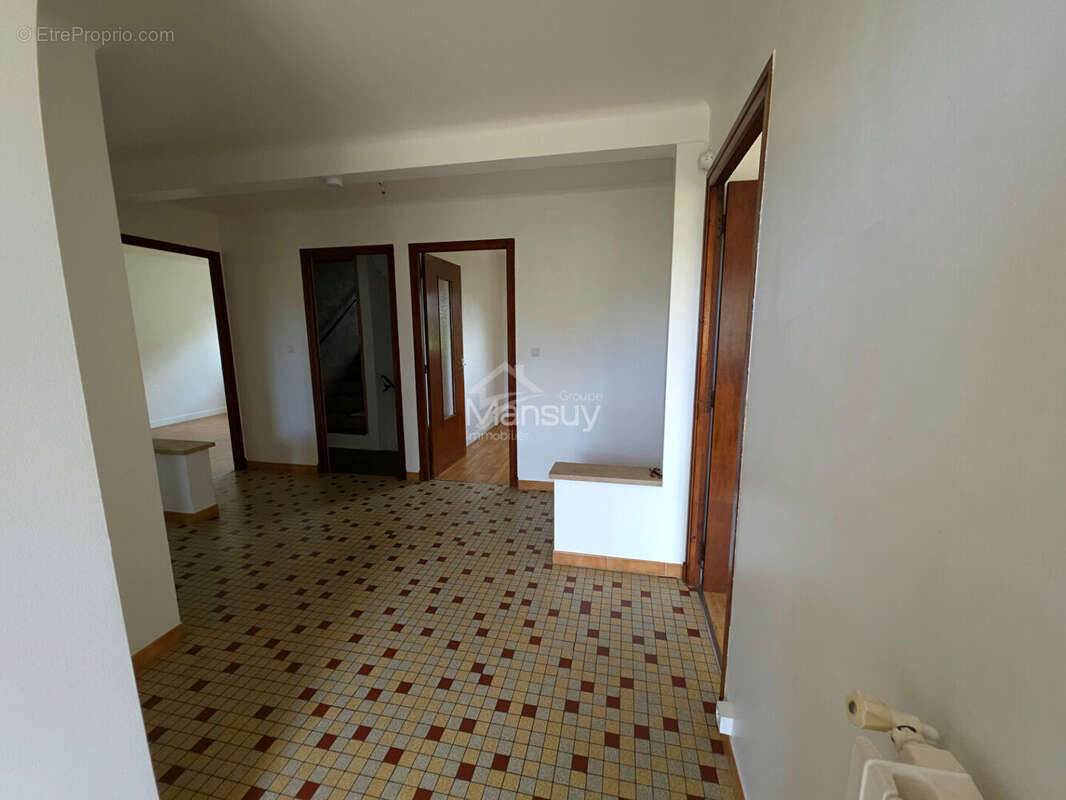 Maison Foameix Ornel 5 pièce(s) 89.52 m2 - photo 8