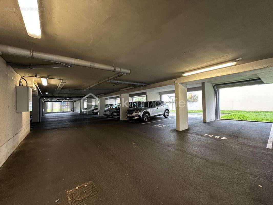 Appartement à LA RICHE