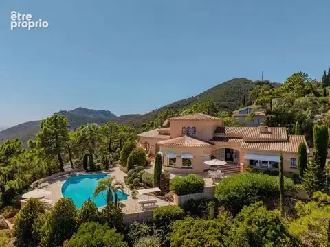 Photo Maison à Theoule-Sur-Mer au prix de 5 700 000€