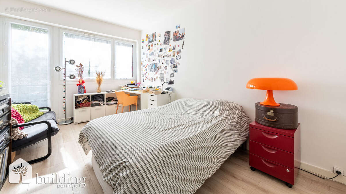 Neuilly-sur-Seine Saint-James - Duplex familial 7 pièces de 144,5 m² avec jardin de 59 m² - photo 11