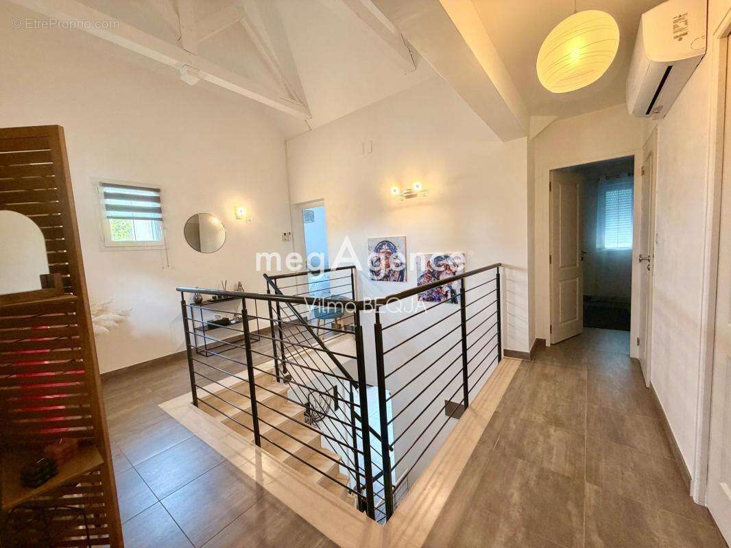 Maison contemporaine d’exception – 185 m² – 5 chambres – Prestations de qualité - photo 11