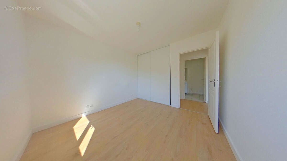 Appartement T2 50m2 Rond Point de Rennes - La Perverie - photo 7