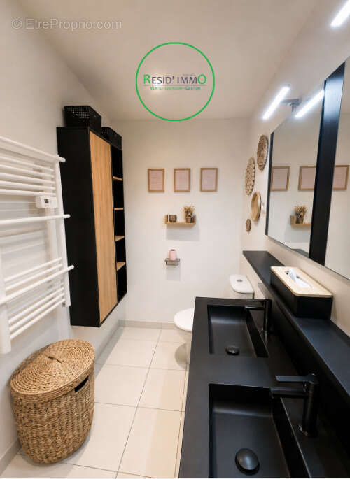 Appartement à SAINT-MARTIN-DU-VAR