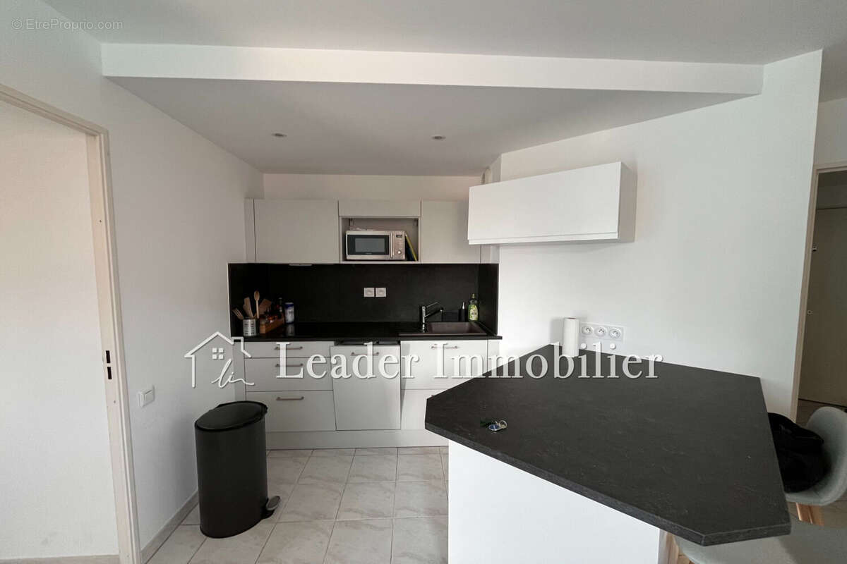 Appartement à VALLAURIS