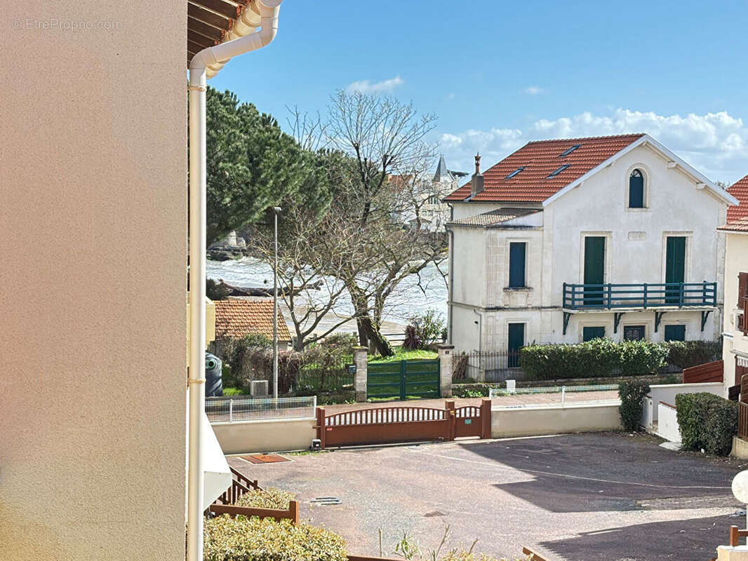 Appartement à SAINT-PALAIS-SUR-MER