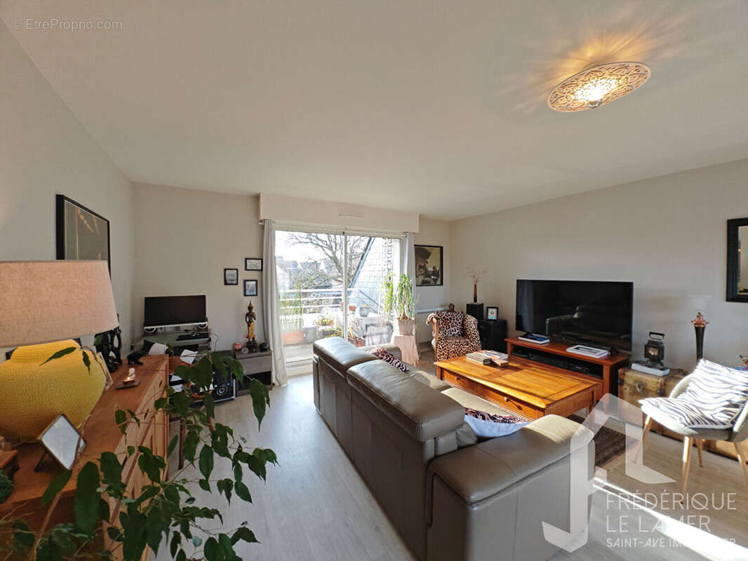 Appartement à SAINT-AVE