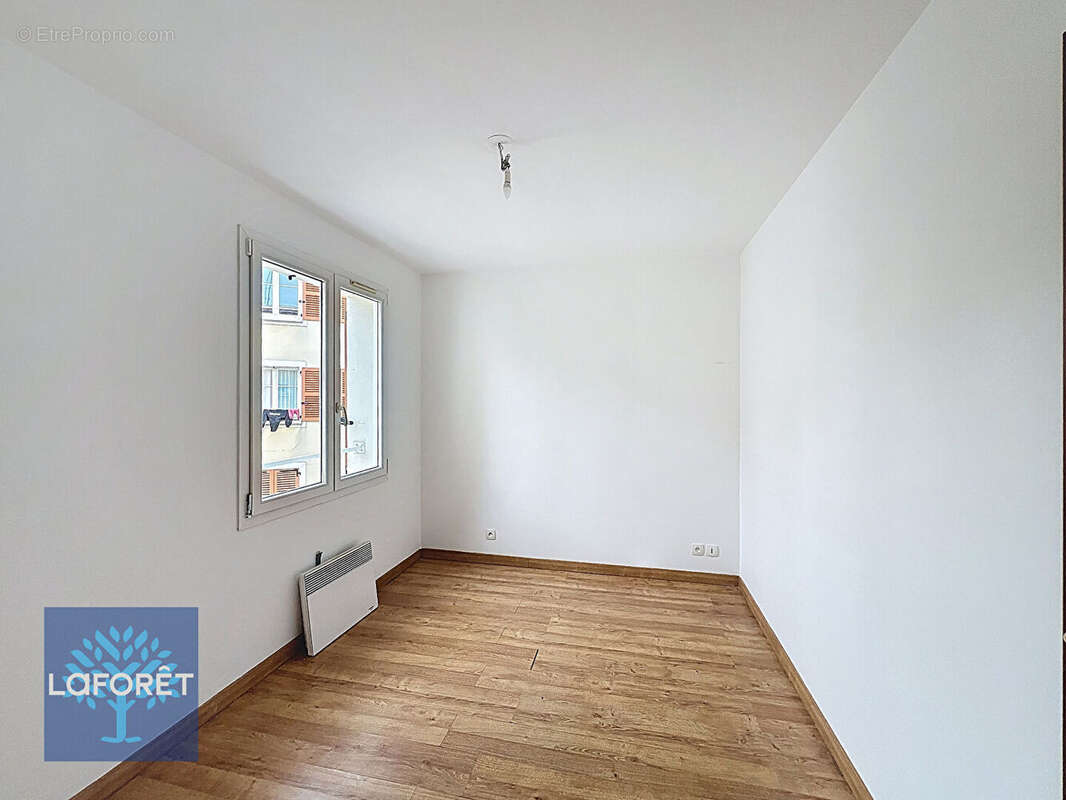 Appartement Corbeil Essonnes 3 pièce(s) - photo 5