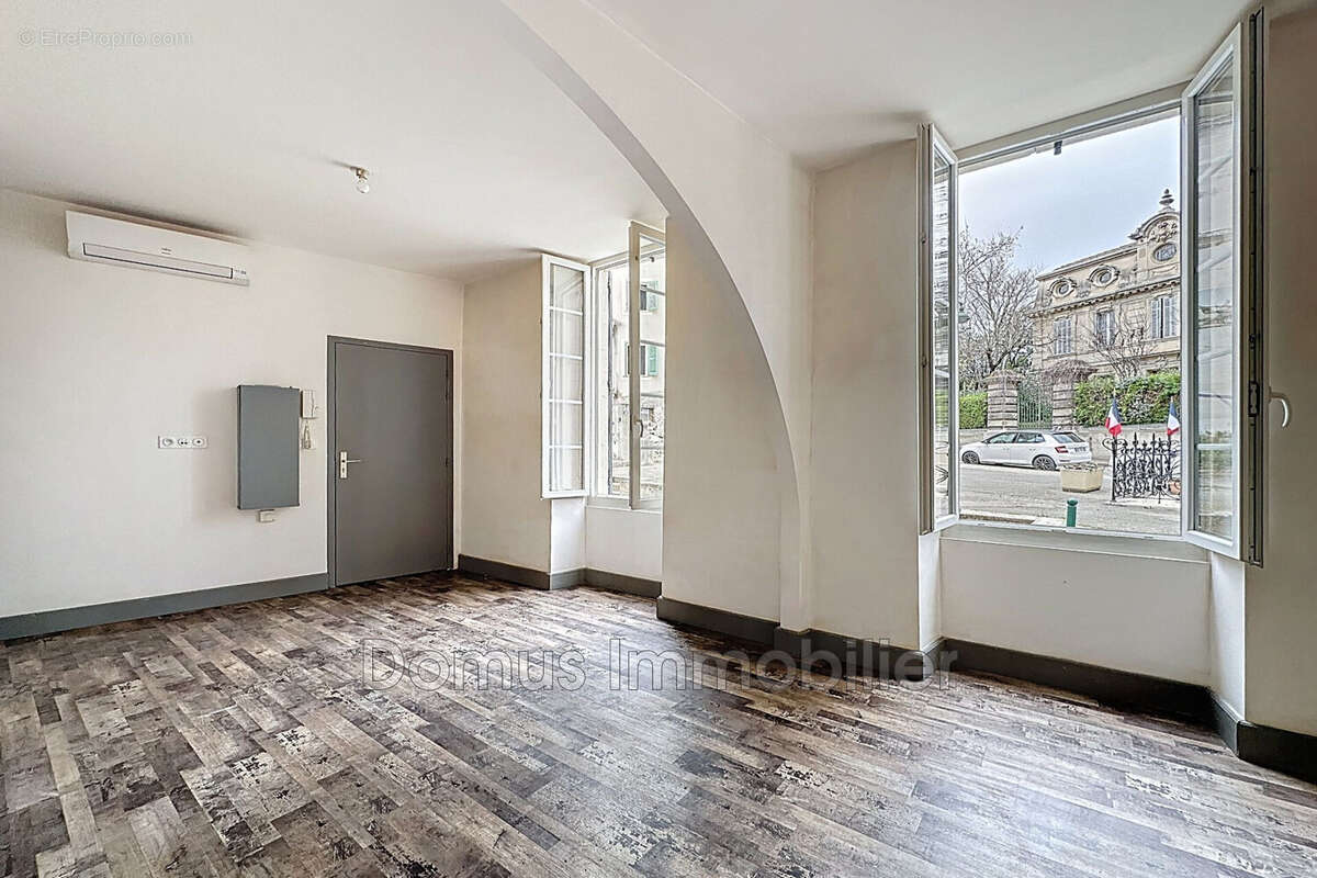 Maison à BARBENTANE