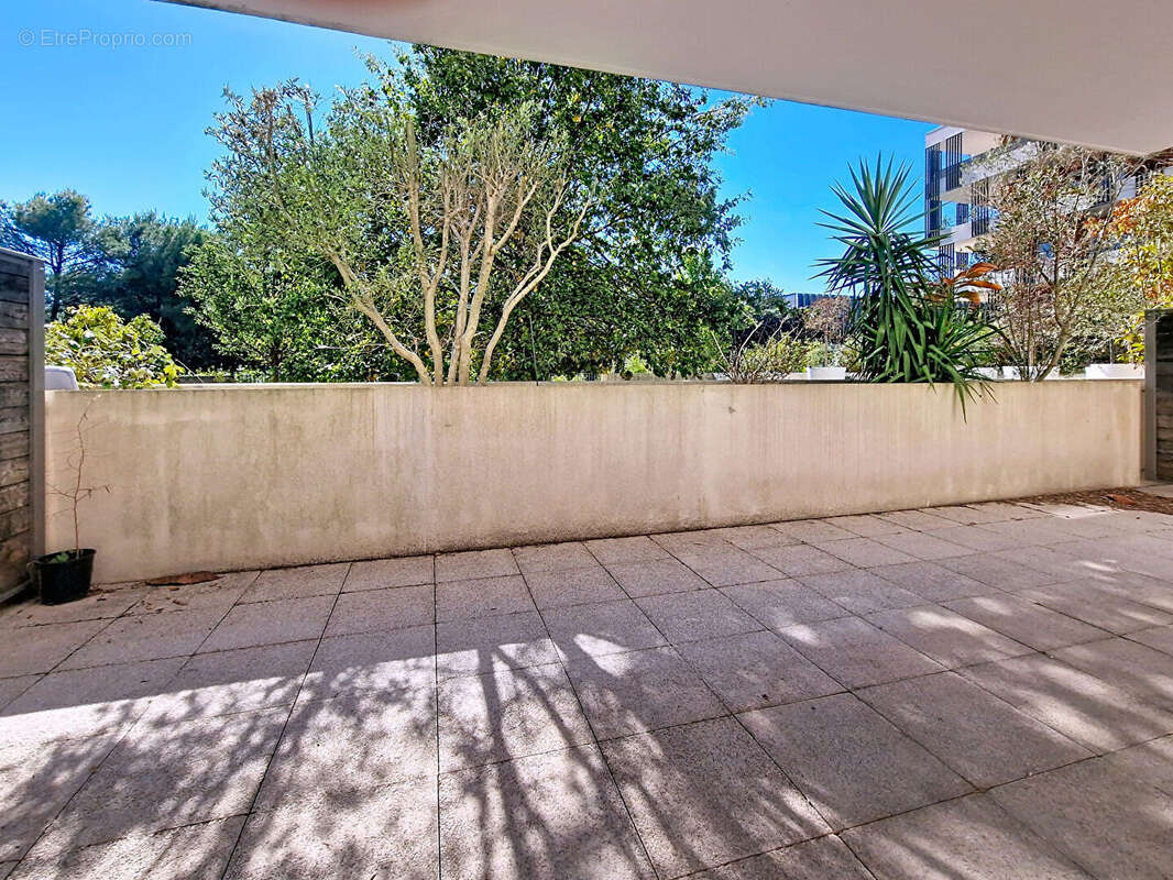 Appartement à JUVIGNAC