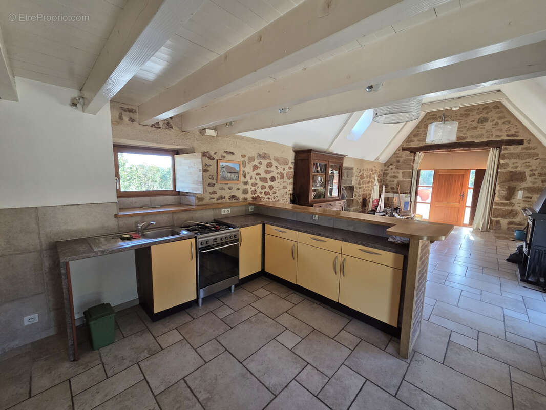 Charmante maison en pierre à vendre - photo 5