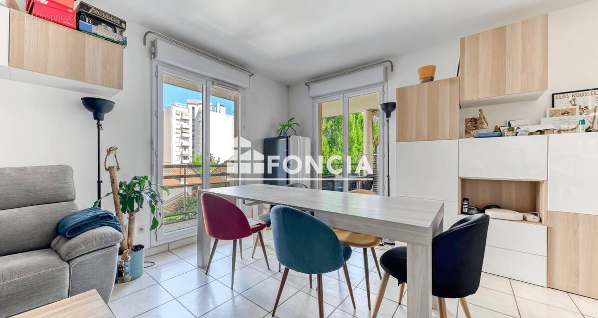 Appartement à LYON-7E