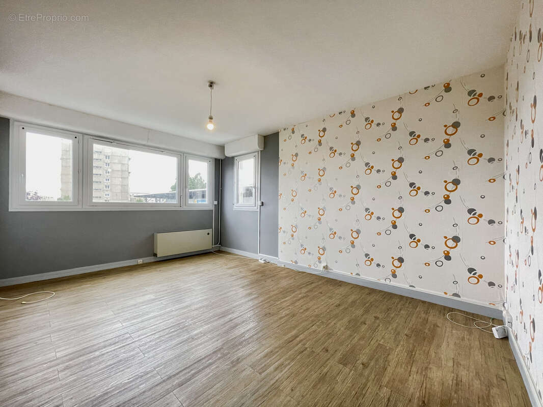 Appartement à HEROUVILLE-SAINT-CLAIR