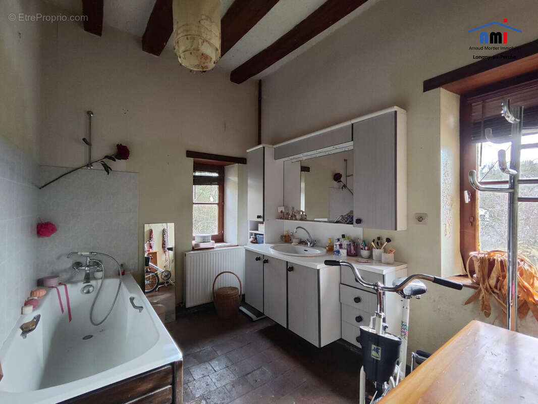 Maison à LONGNY-AU-PERCHE