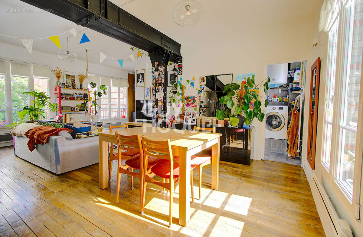 Appartement à PARIS-20E