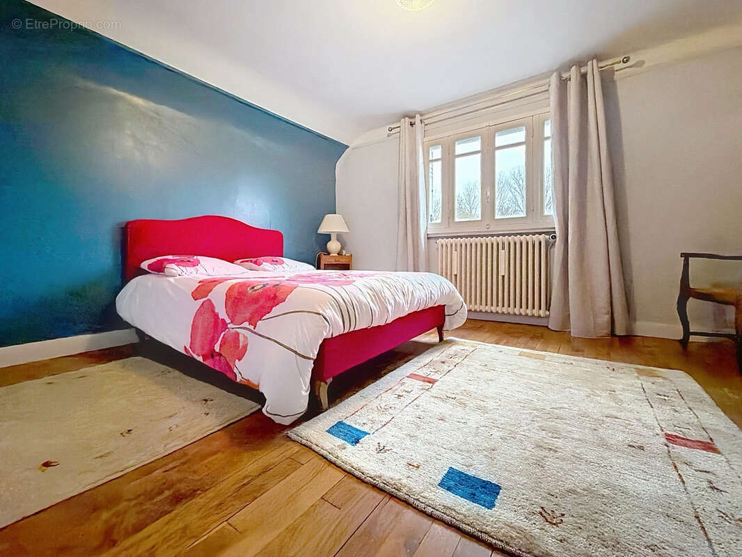 Maison à SAINT-VIANCE