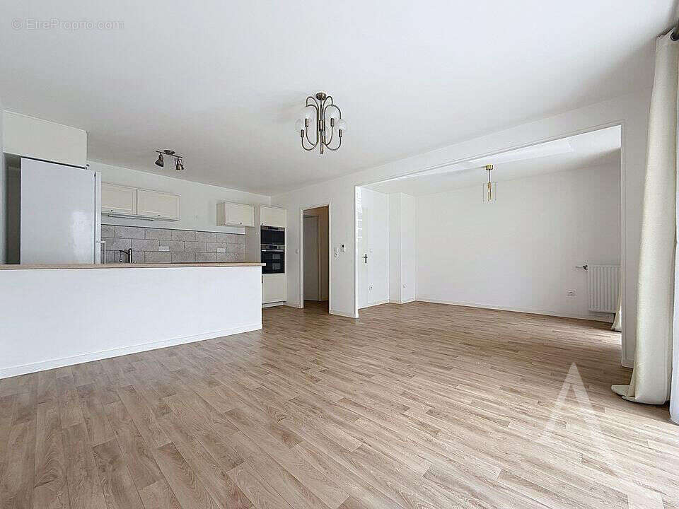 Appartement à MANTES-LA-VILLE
