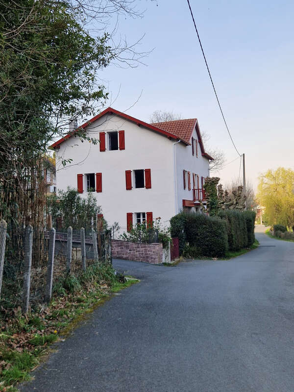 Maison à ITXASSOU
