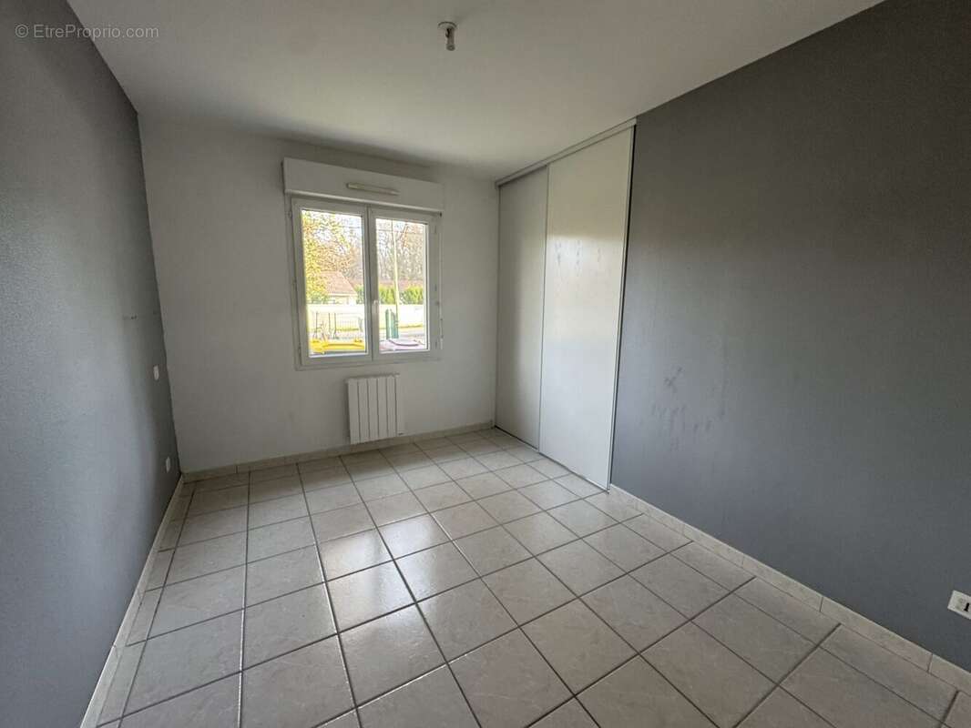 Maison à BEYCHAC-ET-CAILLAU