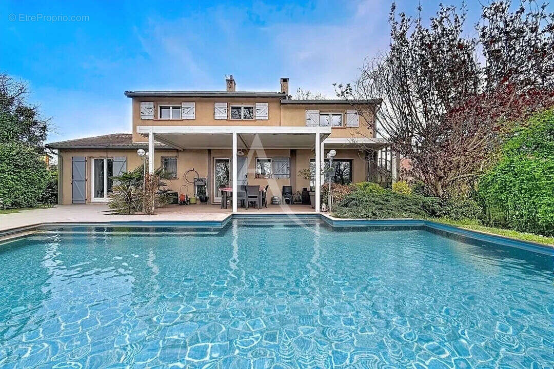 Maison à FENOUILLET