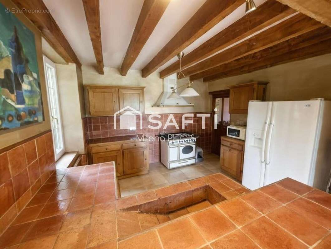 Photo 5 - Maison à LA ROCHE-EN-BRENIL
