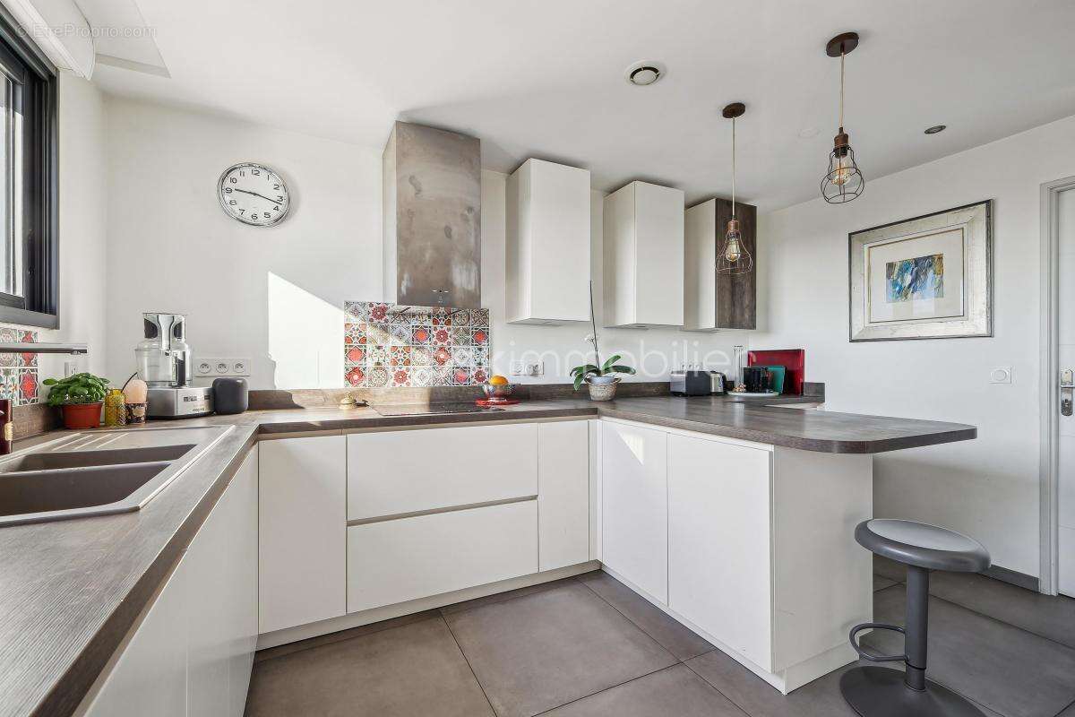 Maison à LE PLESSIS-ROBINSON