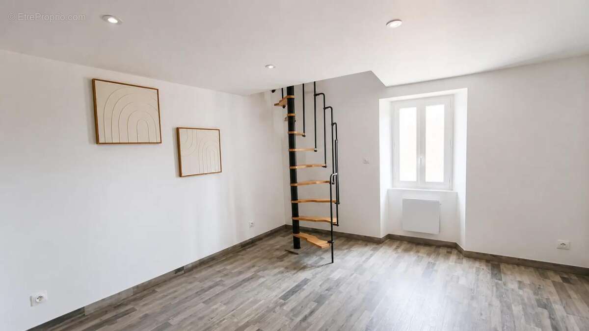 Appartement à VALS-LES-BAINS