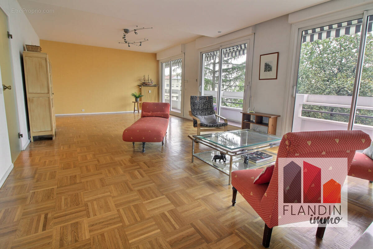 Appartement à VILLEURBANNE