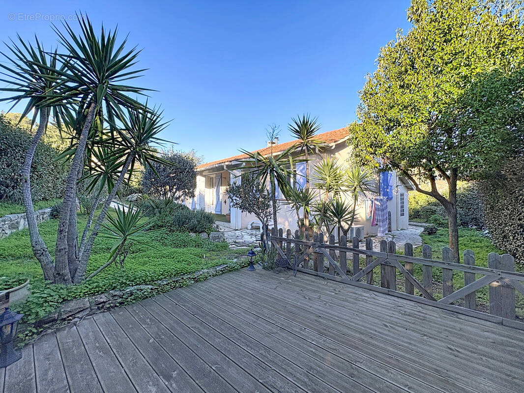 Maison à SAINT-RAPHAEL