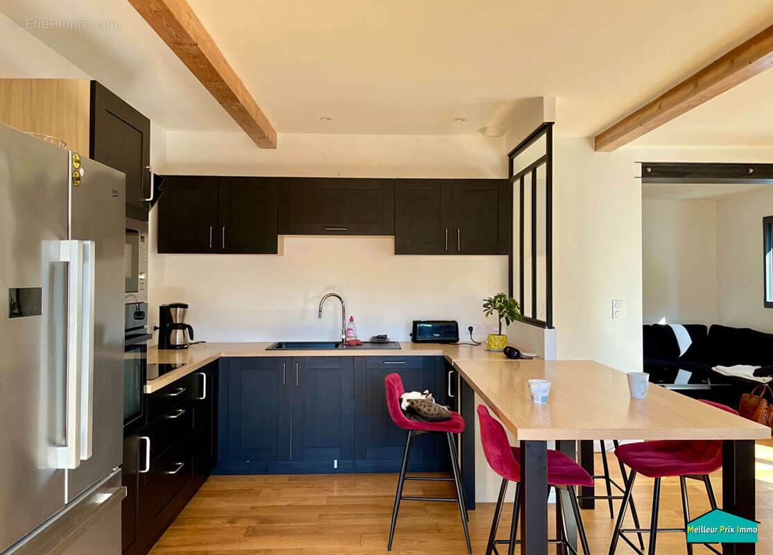 Maison à BOUGUENAIS