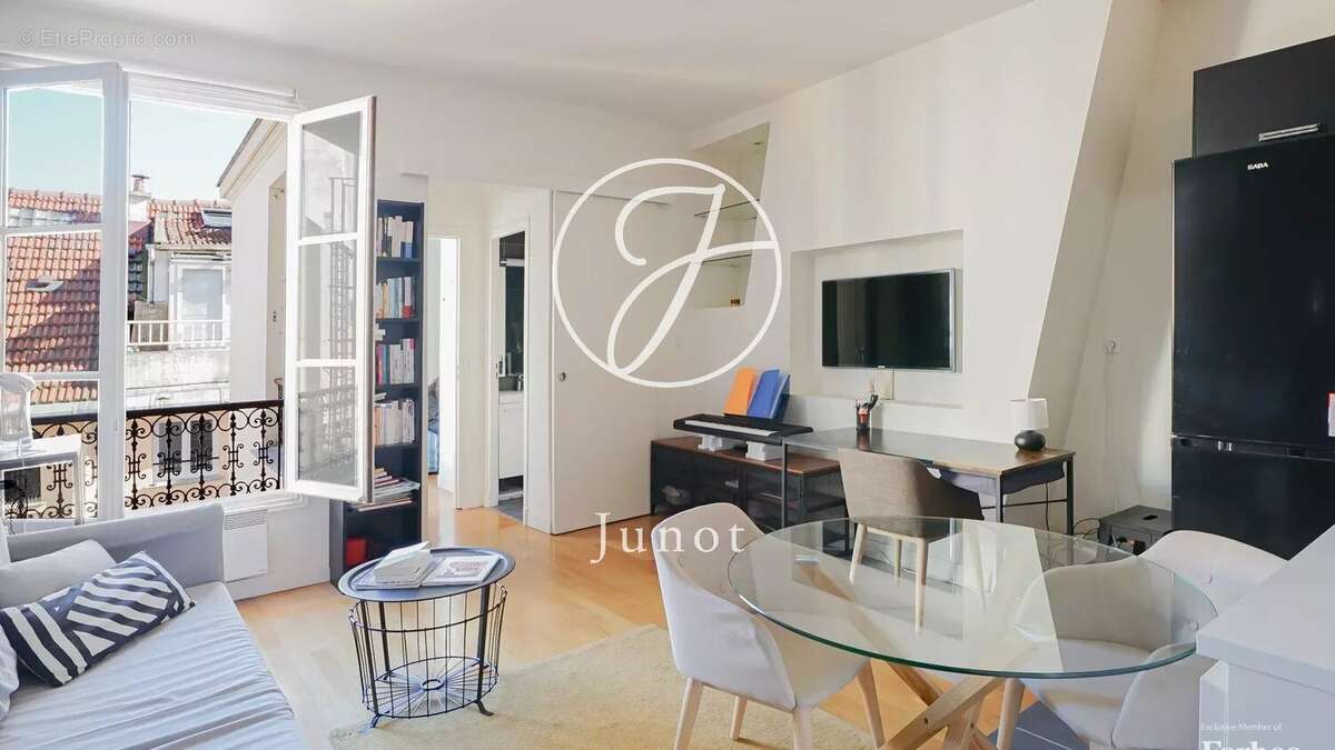 Appartement à PARIS-5E