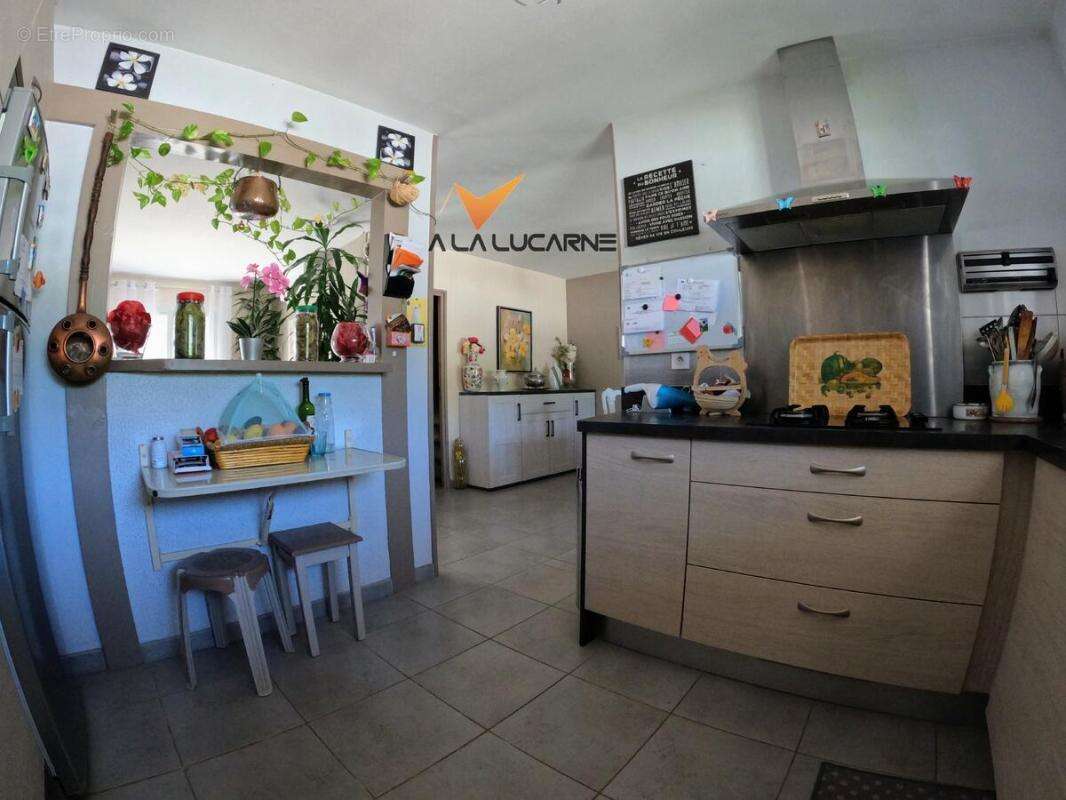 Maison à TERRASSON-LAVILLEDIEU