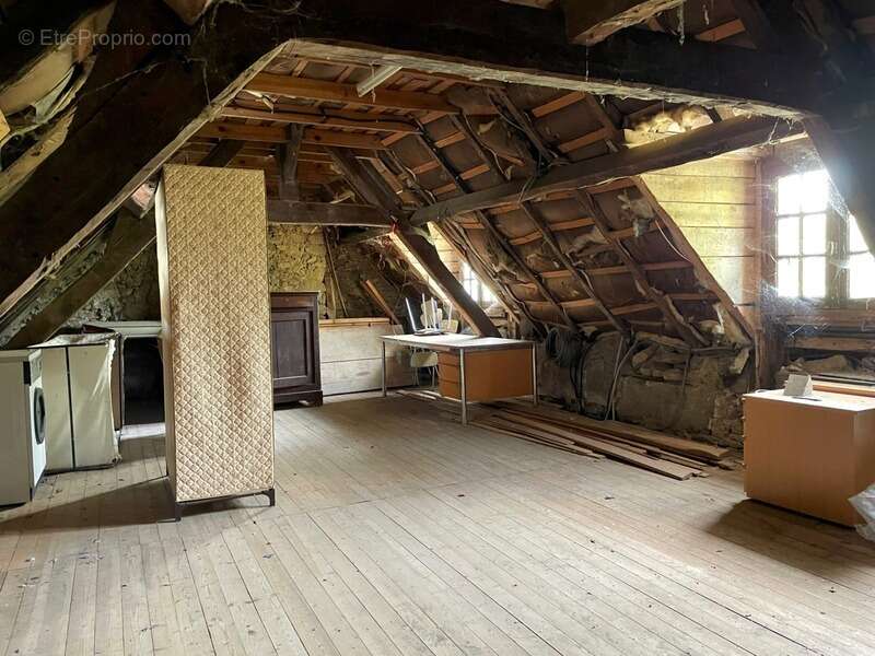 Maison à ESTIVAUX