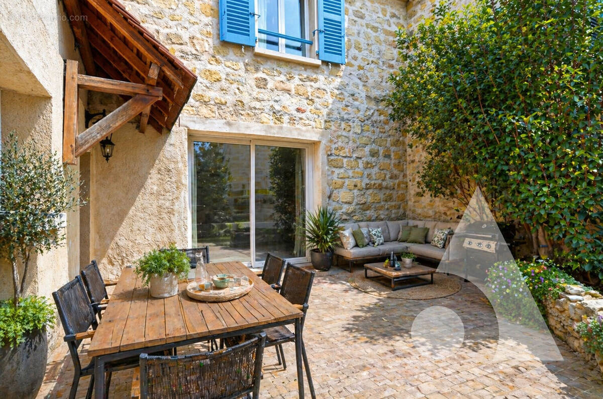 Maison à CERGY