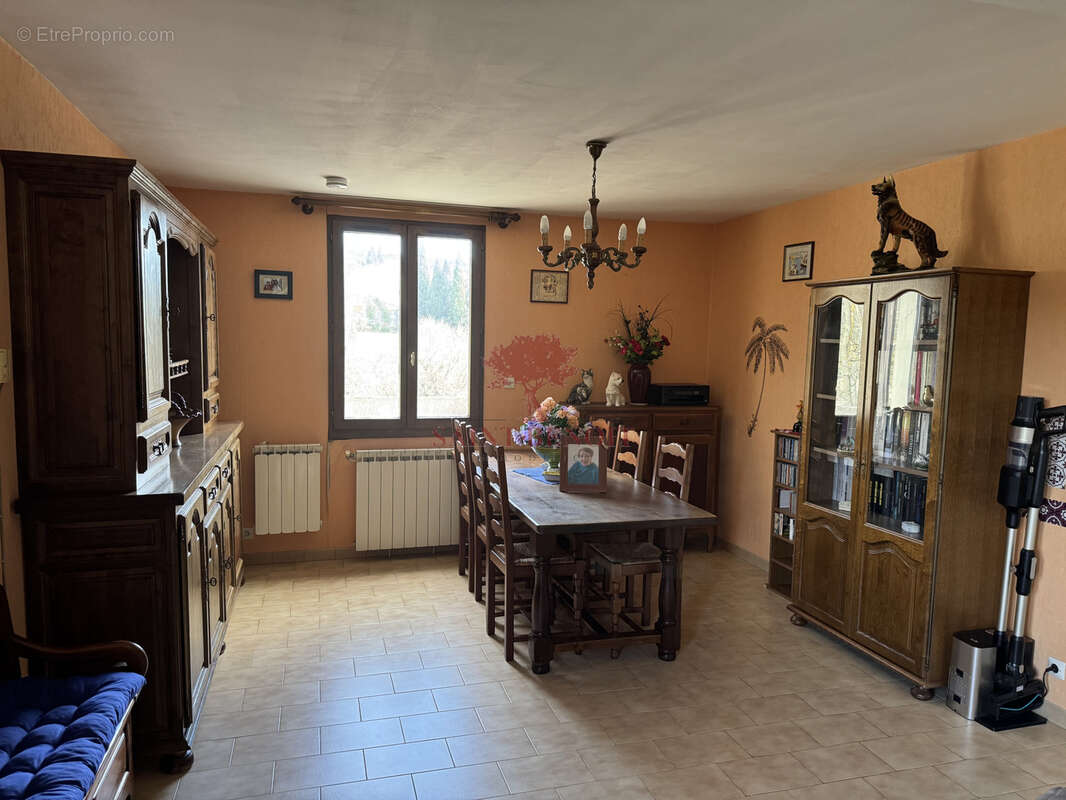Maison à PUECHABON