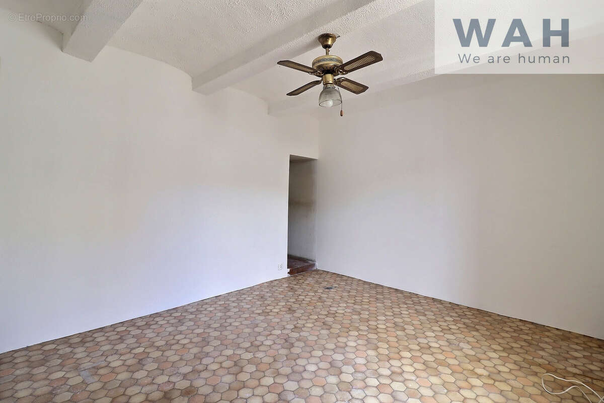 Maison de village 82m2 t3 avec terrasse - boisseron 34160 - photo 3