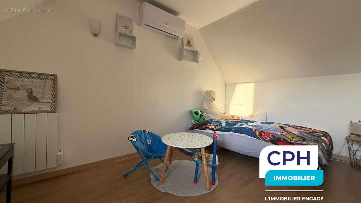 Maison à NEUVILLE-SUR-TOUQUES