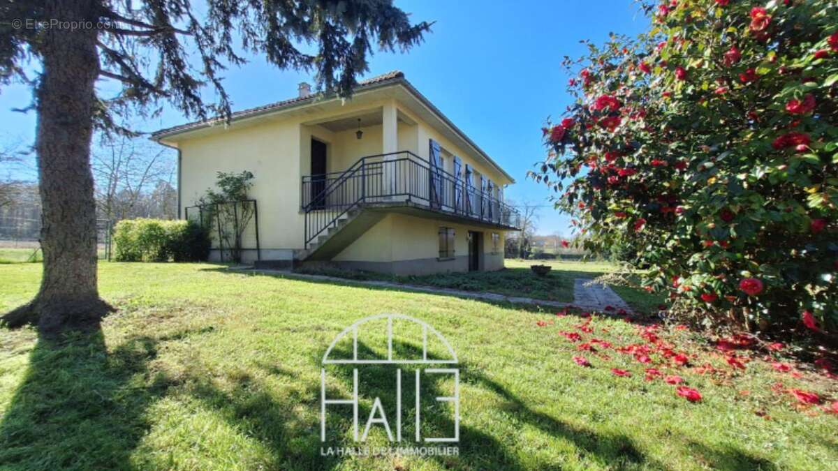 Maison à SAINT-JUNIEN