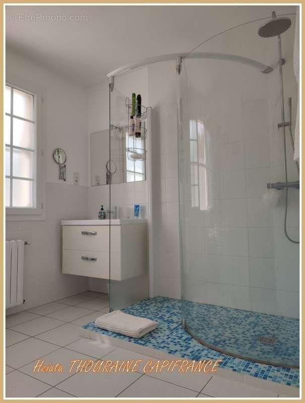 Maison à LES FOSSES