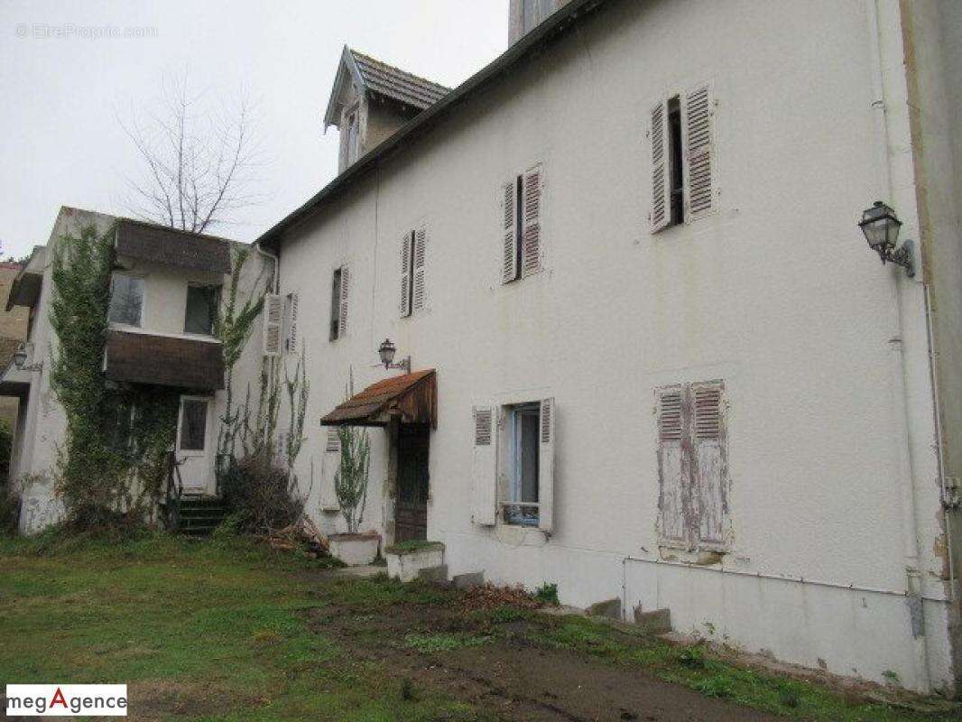 Appartement à VARENNES-SUR-ALLIER