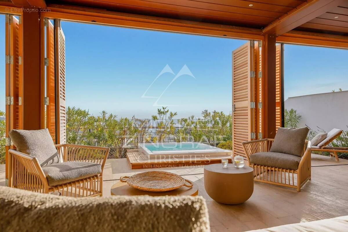 Maison à CANNES