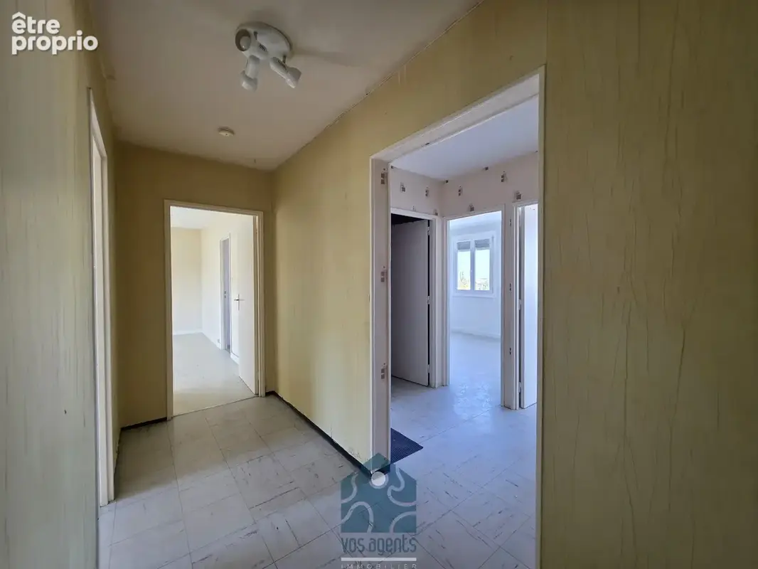 Appartement 4 pièces avec stationnement - photo 9