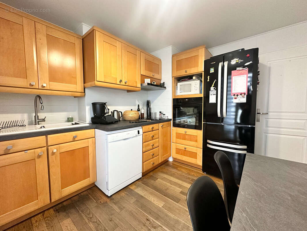 Appartement à MARSEILLE-7E