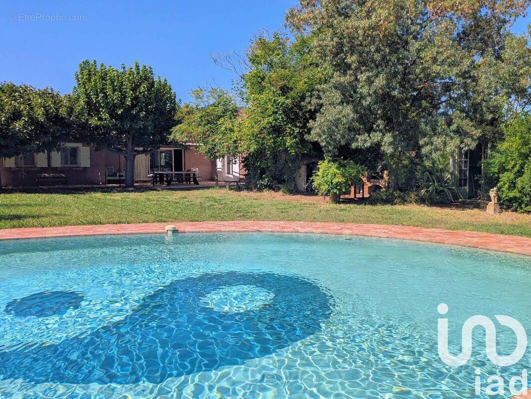 Photo 1 - Maison à CUERS