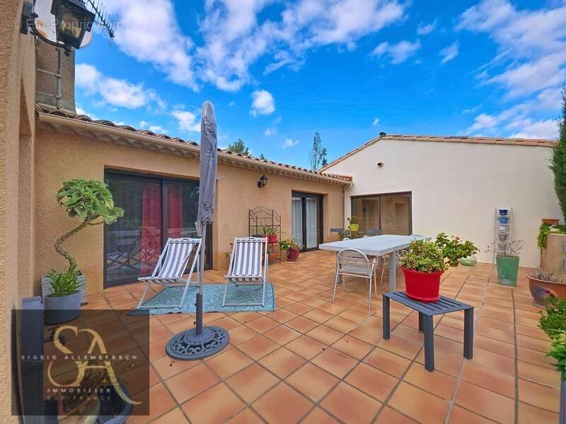 Maison à RIEUX-EN-VAL