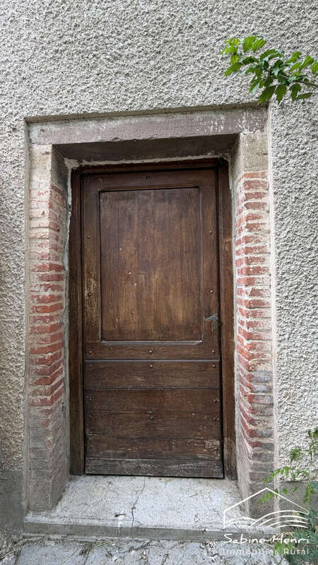 Maison à MIRANDOL-BOURGNOUNAC
