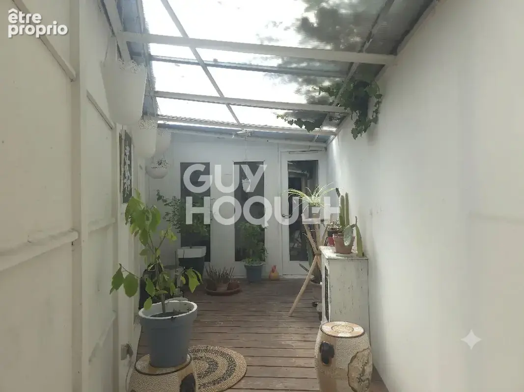 Maison avec de beaux volumes et gros potentiel - photo 5